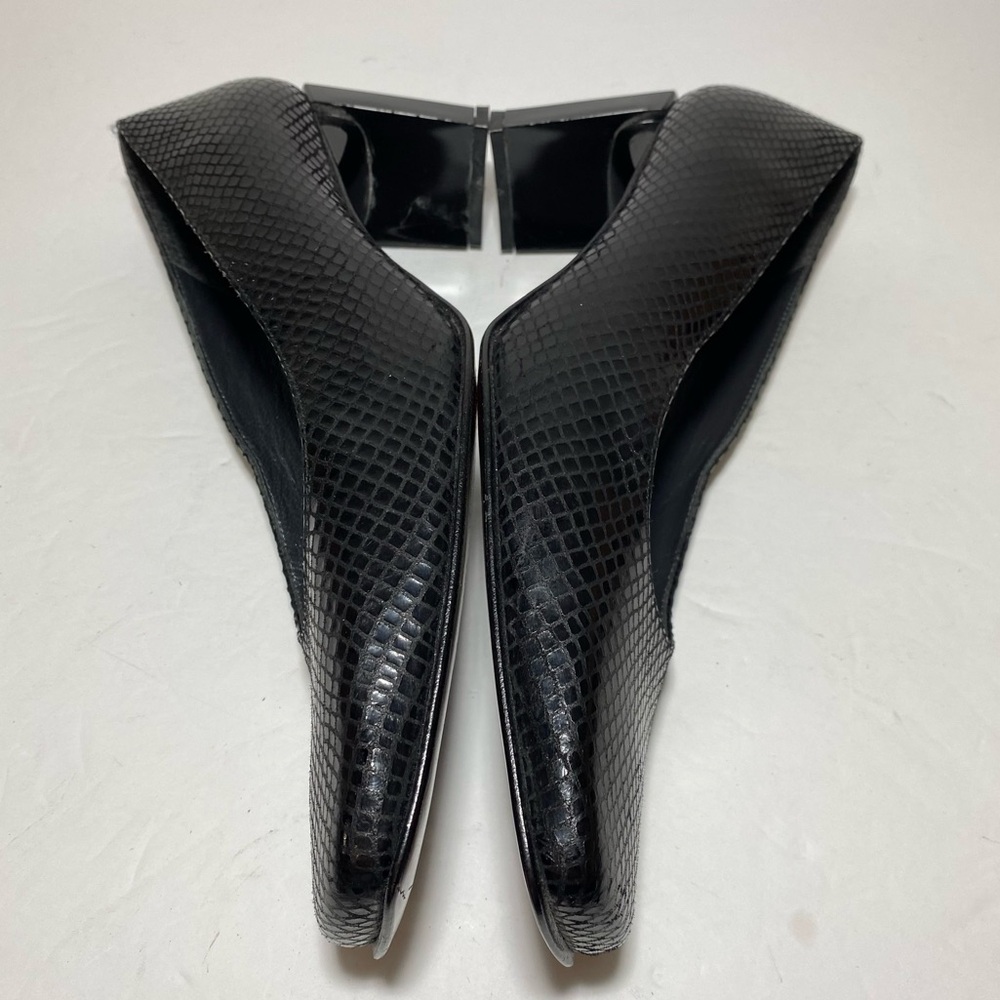 Stuart Weitzman Black Leather Square Toe Heels Pumps.Size 7.5 - Picture 8 of 15
